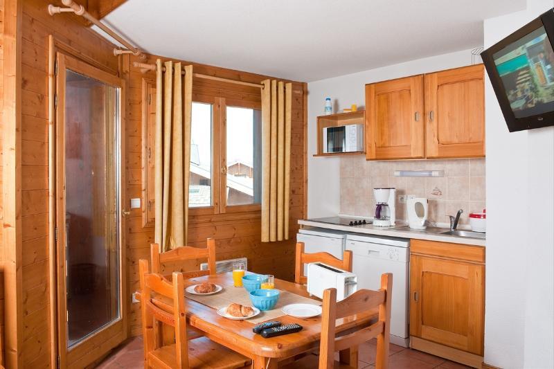 לה פלאנייה Madame Vacances Les Chalets Du Praz מראה חיצוני תמונה