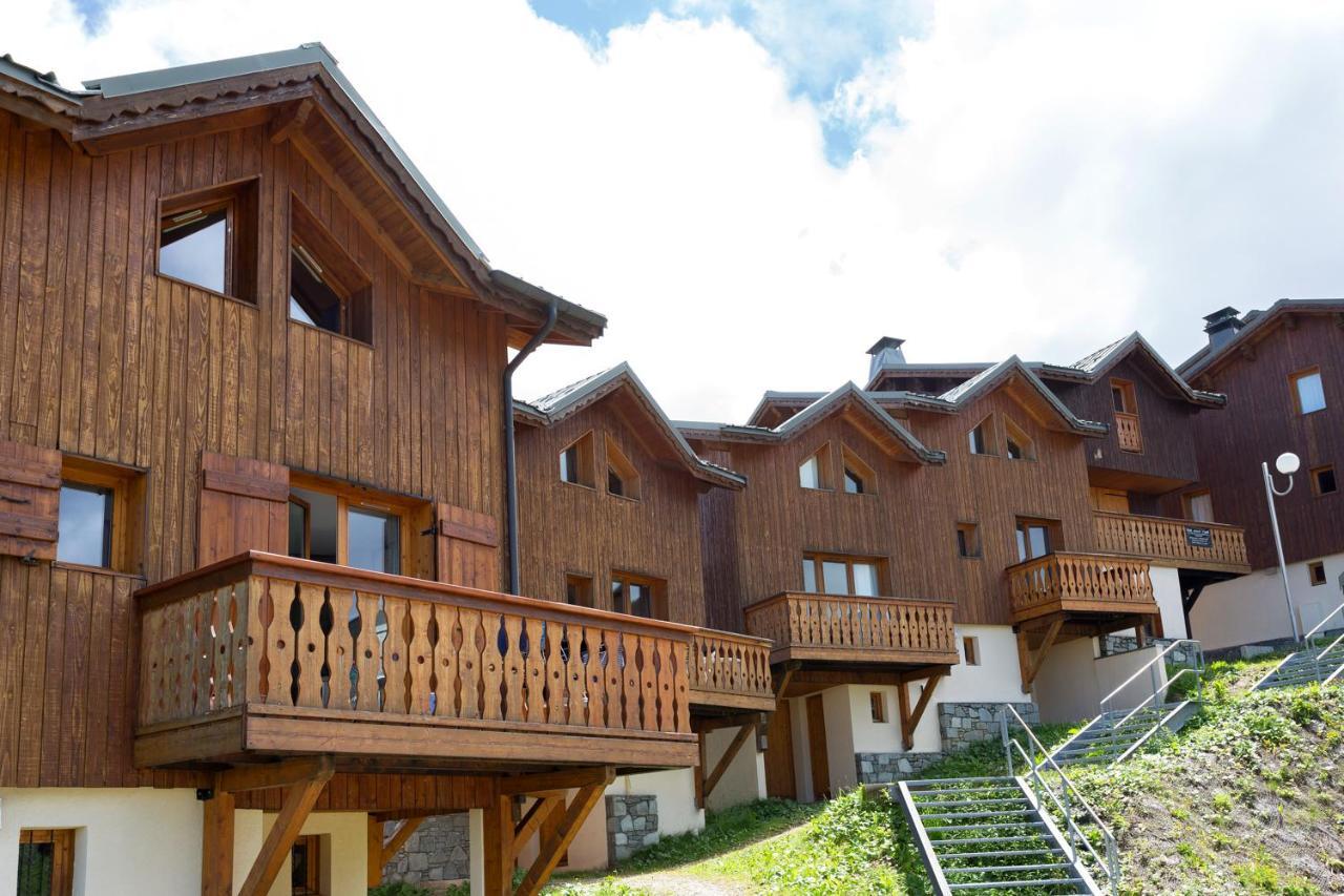 לה פלאנייה Madame Vacances Les Chalets Du Praz מראה חיצוני תמונה