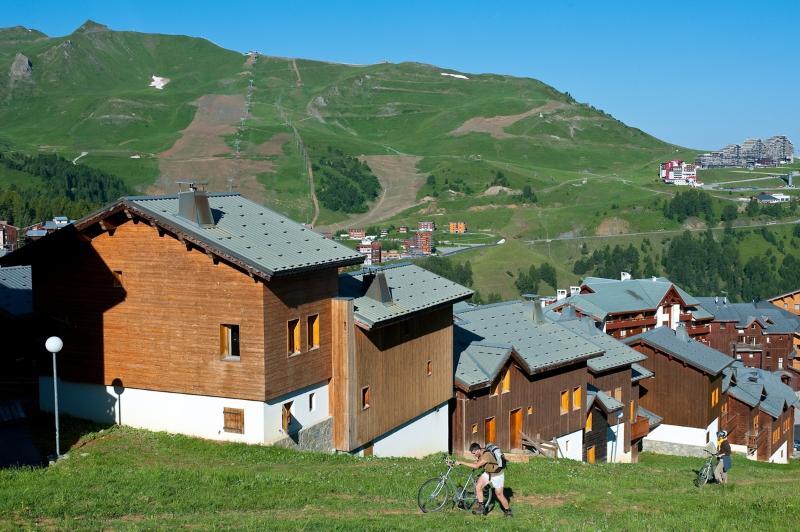 לה פלאנייה Madame Vacances Les Chalets Du Praz מראה חיצוני תמונה